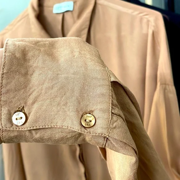 Ver oversized shirt | NWOT - Picture 5 of 9